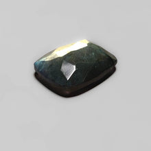 Load image into Gallery viewer, Faceted Labradorite
