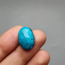 Load image into Gallery viewer, Rose Cut Morenci Turquoise
