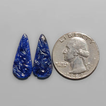 Load image into Gallery viewer, Sodalite Mughal Carving Pair FCW3524
