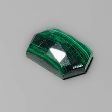 Load image into Gallery viewer, Rose Cut Bisbee Malachite With Chattoyancy
