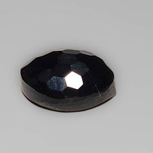 Load image into Gallery viewer, Honeycomb Cut Black Spinel
