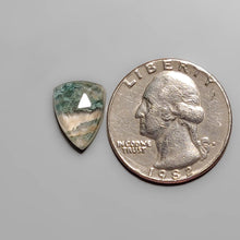 Load image into Gallery viewer, Rose Cut Crystal And Moss Agate Doublet FCW3690
