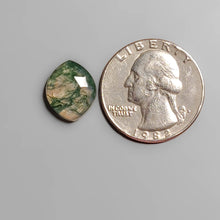 Load image into Gallery viewer, Rose Cut Crystal And Moss Agate Doublet FCW3693
