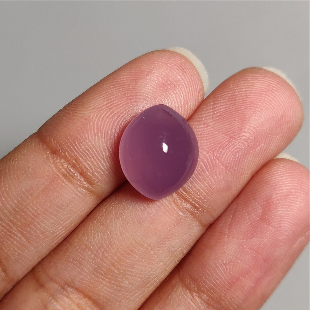 High Dome Lavender chalcedony