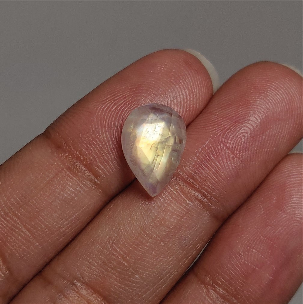 Rose Cut Rainbow Moonstone