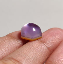 Load image into Gallery viewer, Amethyst And Mother Of Pearl Doublet Cabs
