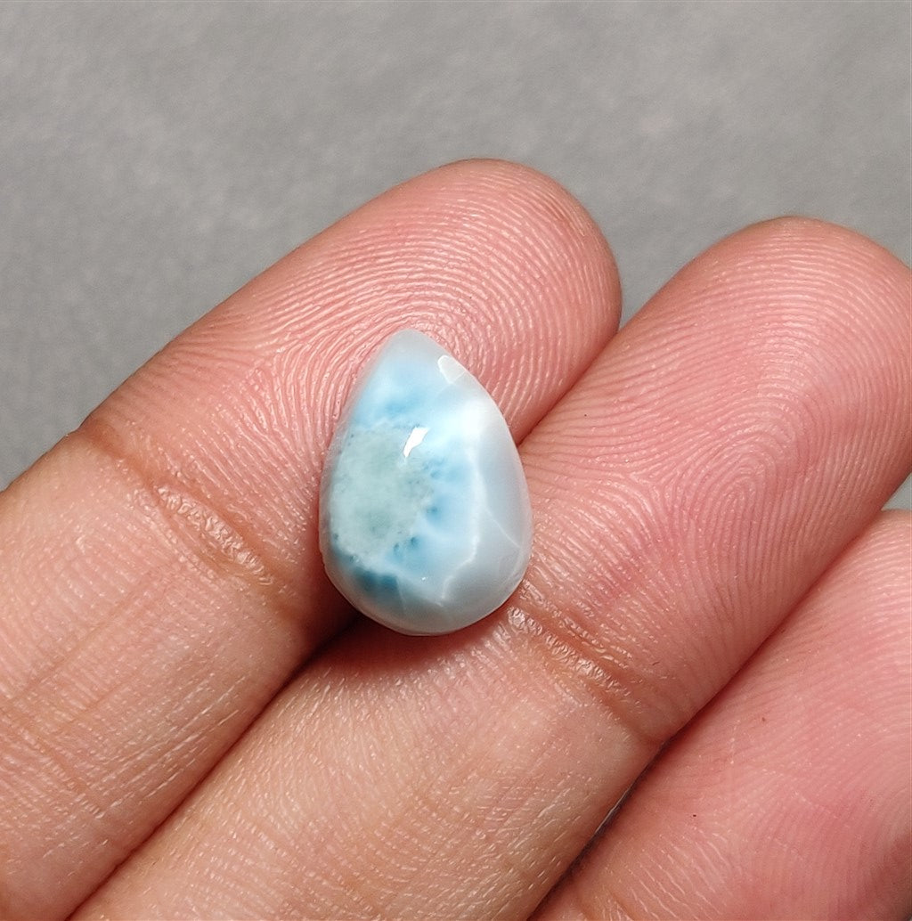 Larimar Cabs