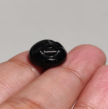Load image into Gallery viewer, Handcarved Black Onyx Moonface
