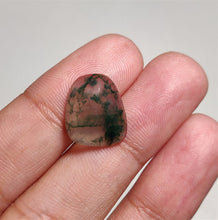 Load image into Gallery viewer, Rose Cut Moss Agate
