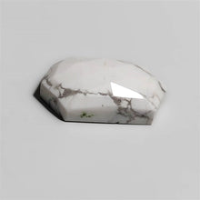 Load image into Gallery viewer, Rose Cut Howlite
