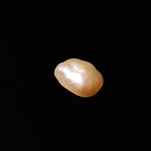 Load image into Gallery viewer, Free Form Fresh Water Pearl
