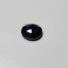 Load image into Gallery viewer, Rose Cut Black Onyx
