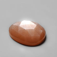 Load image into Gallery viewer, Rose Cut Peach Moonstone
