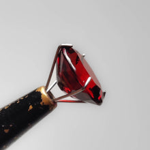 Load image into Gallery viewer, High Grade Faceted Mozambique Garnet
