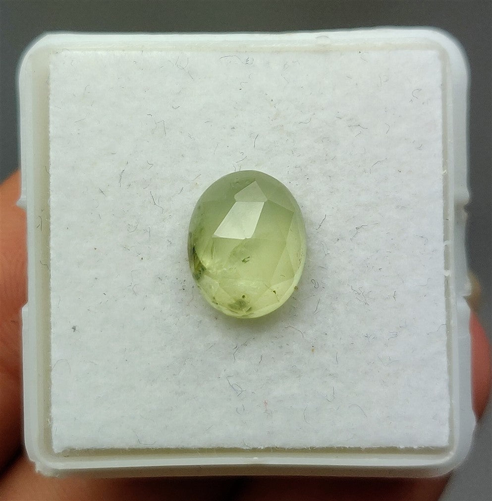 Rosecut Prehnite