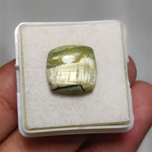 Load image into Gallery viewer, Swiss Green opals
