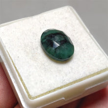 Load image into Gallery viewer, Rose Cut Zambian Emeralds
